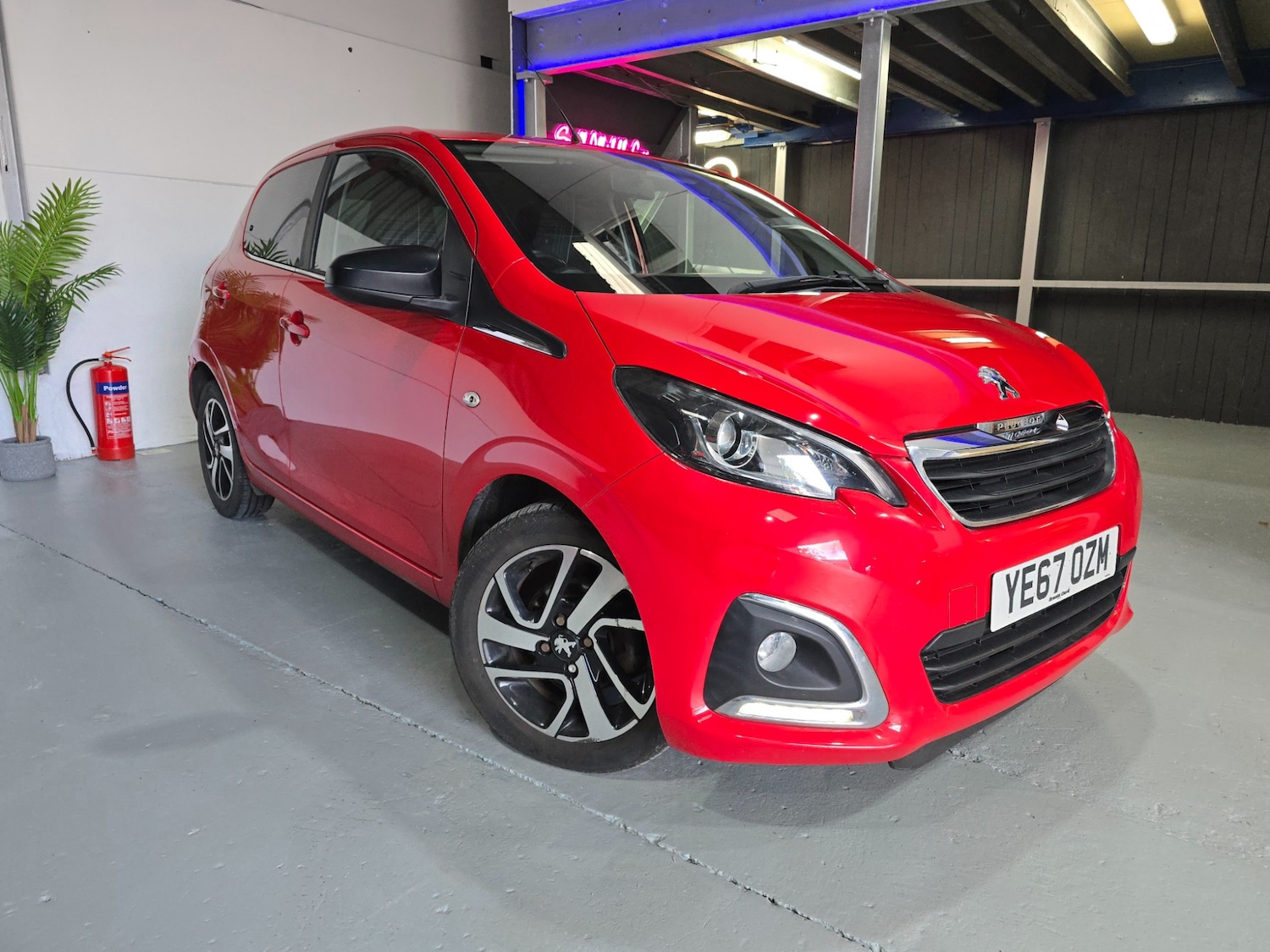 Used Peugeot 108 2017 for sale - 76027846: Photo 6