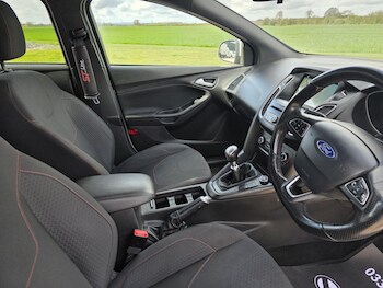 Used Ford Focus 2018 for sale - 78231810: Photo