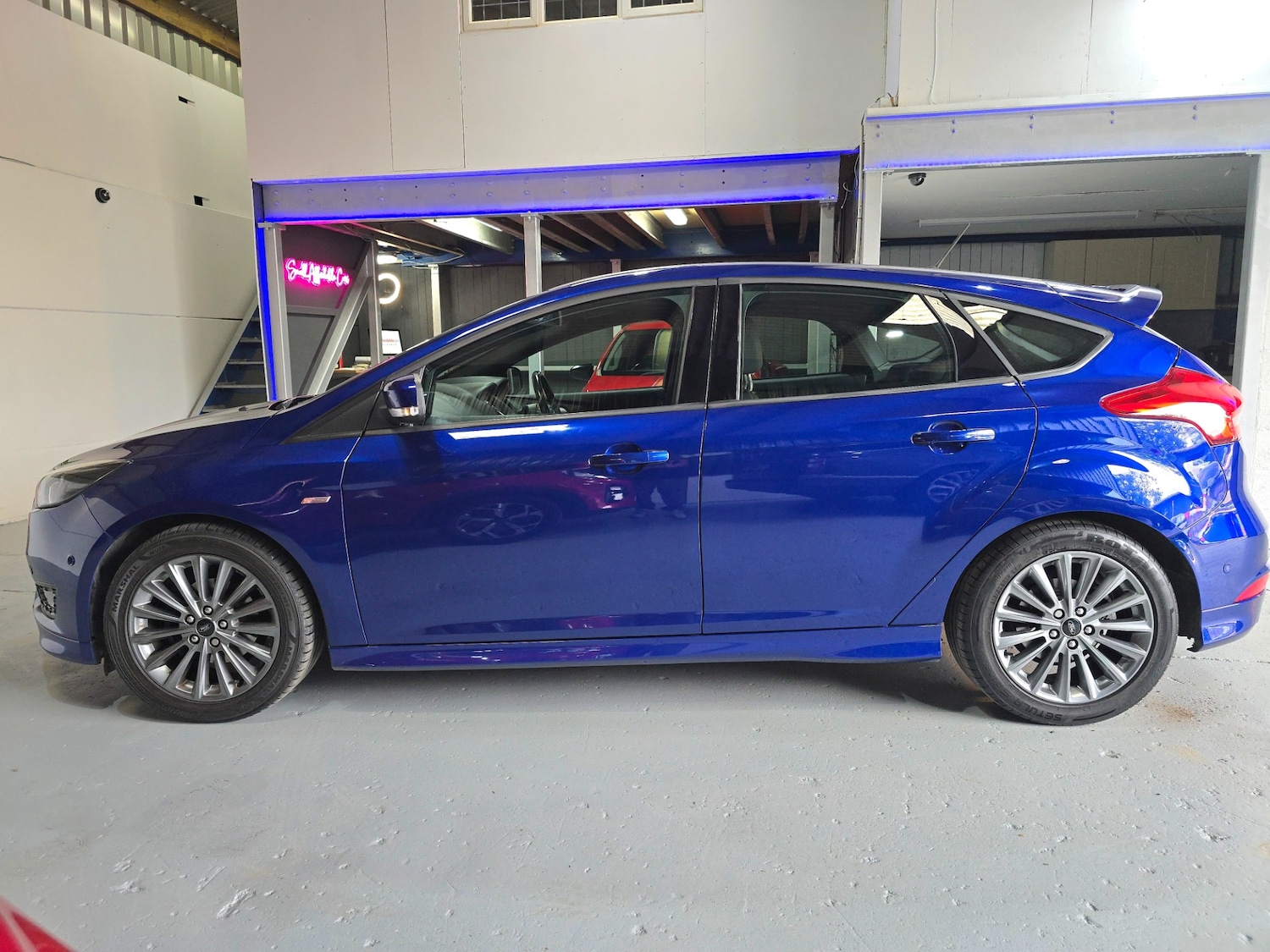 Used Ford Focus 2018 for sale - 76055970: Photo 19