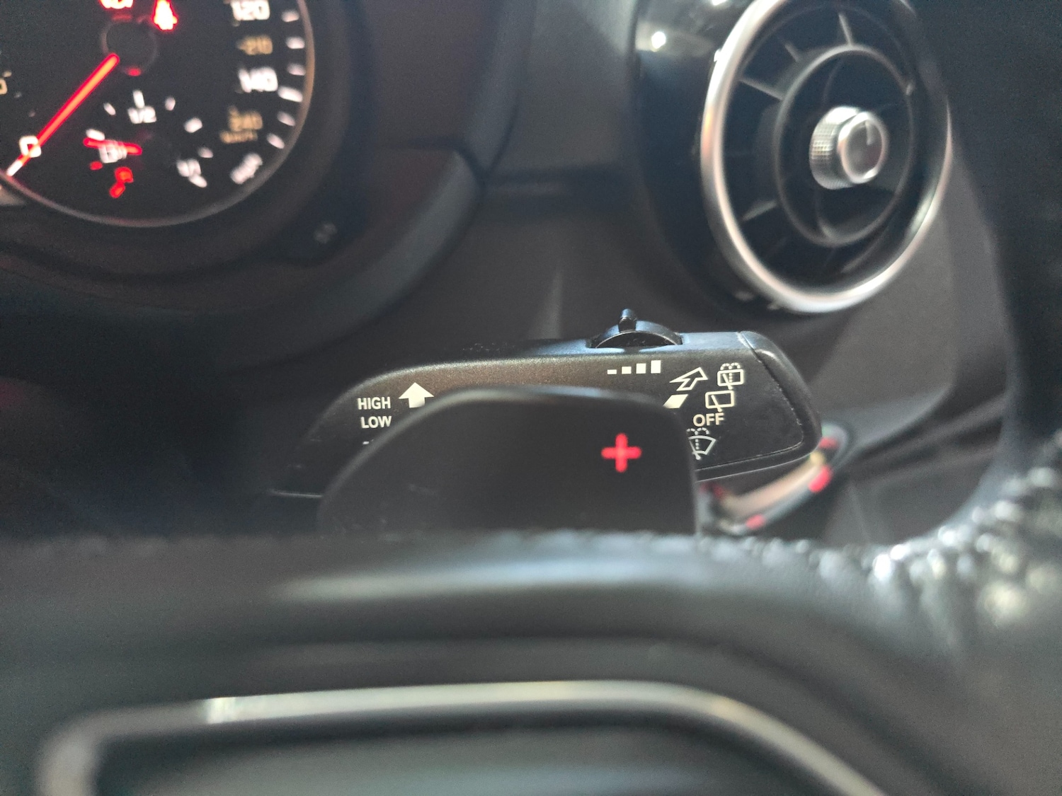 Used Audi A1 2018 for sale - 76037983: Photo 28