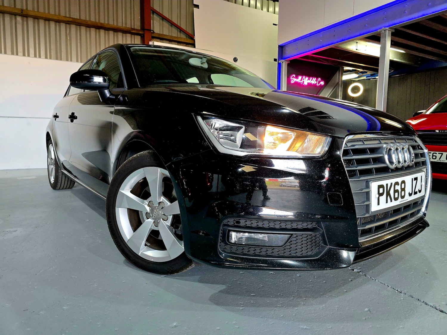 Used Audi A1 2018 for sale - 76037983: Photo 6