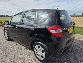 Used Honda Jazz 2012 for sale - 79767069: Photo