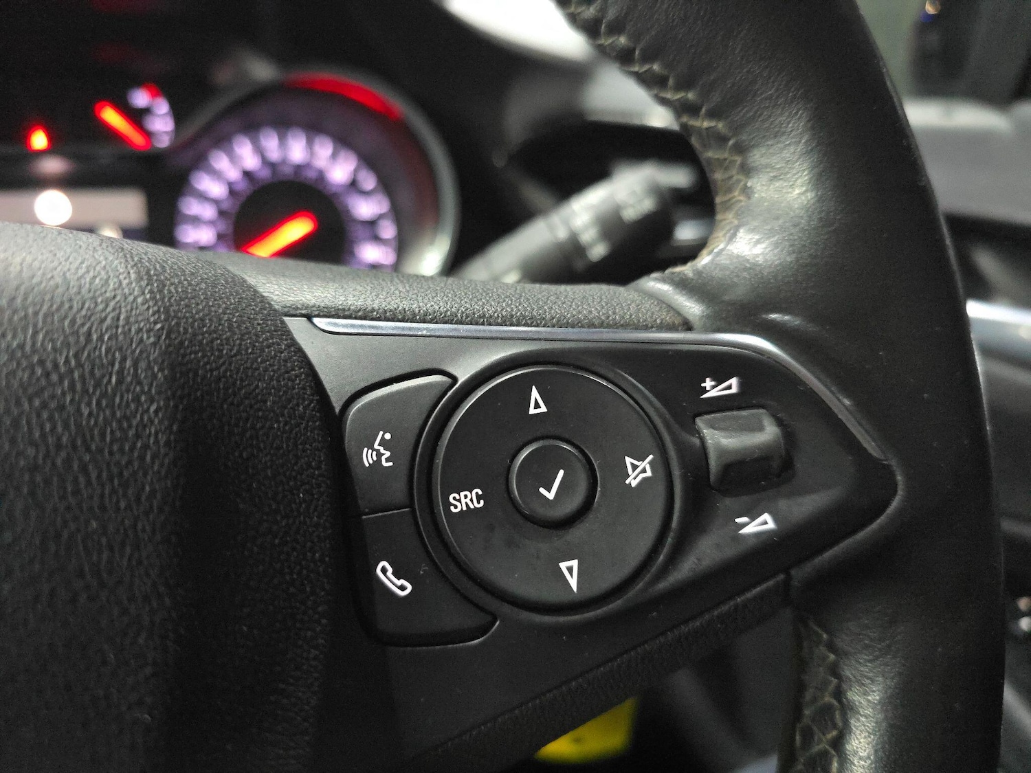 Used Vauxhall Crossland 2021 for sale - 77519567: Photo 34