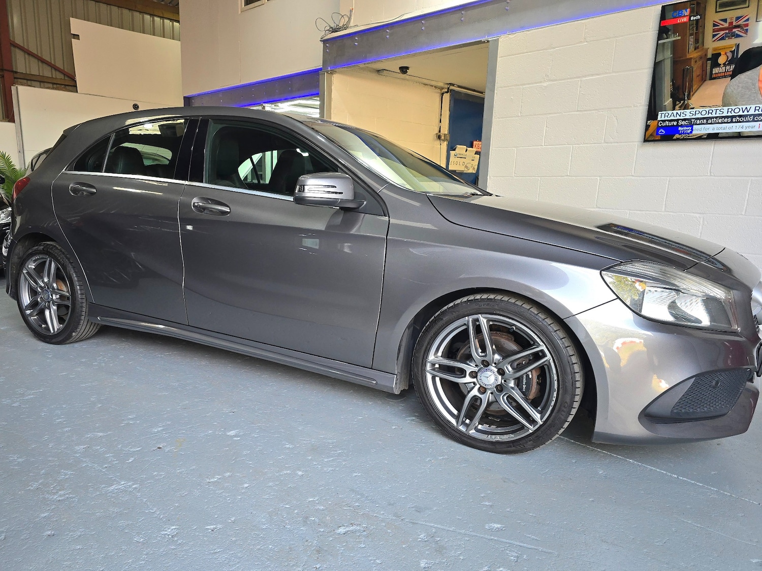 Used Mercedes-Benz A-Class 2017 for sale - 76115462: Photo 4