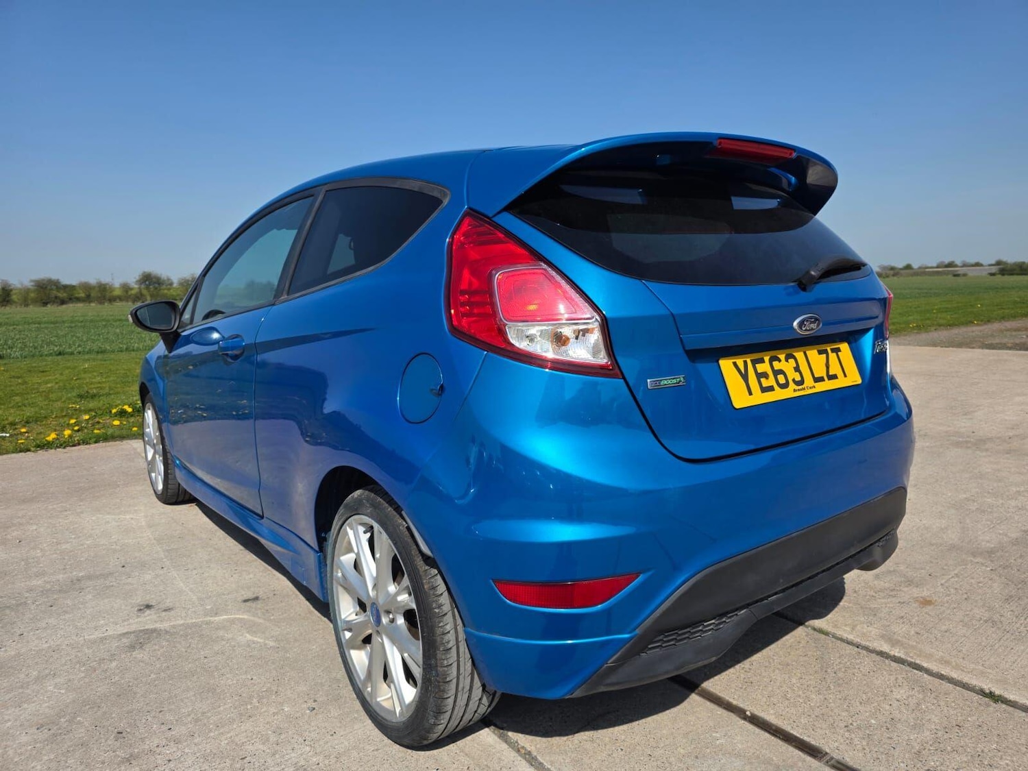 Used Ford Fiesta 2013 for sale - 78185310: Photo 2