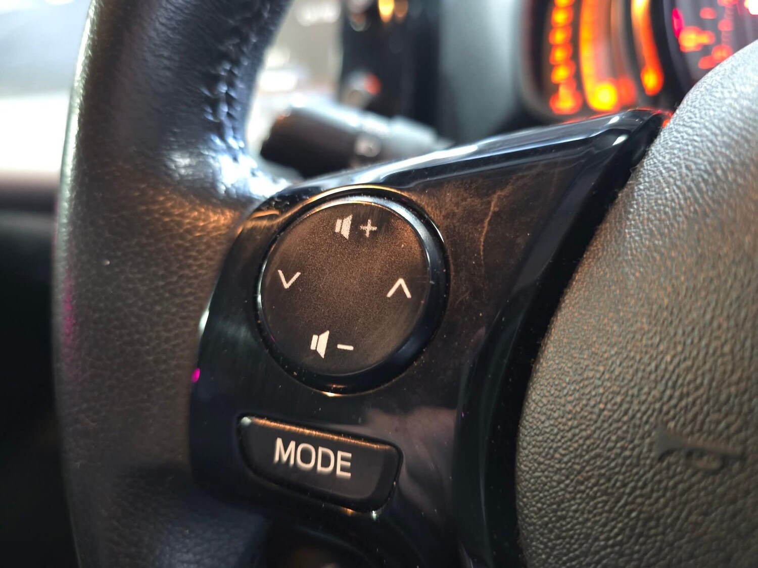 Used Peugeot 108 2017 for sale - 77519560: Photo 27