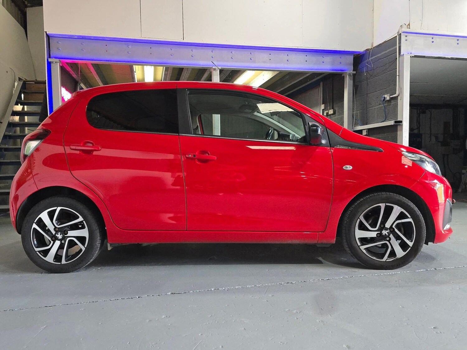 Used Peugeot 108 2017 for sale - 77519560: Photo 8