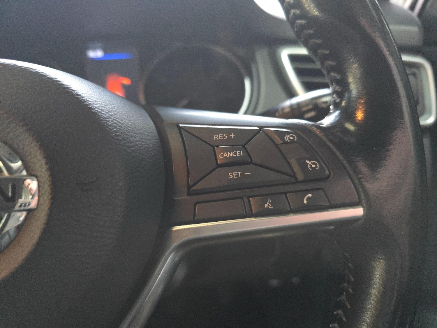 Used Nissan Qashqai for sale - 77626140: Photo 23