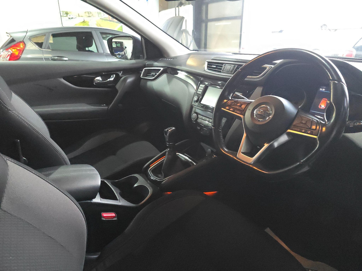 Used Nissan Qashqai for sale - 77626140: Photo 4