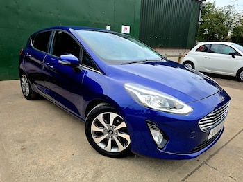 Used Ford Fiesta 2018 for sale - 76077852: Photo