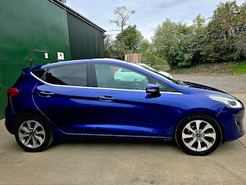 Used Ford Fiesta 2018 for sale - 76077852: Photo