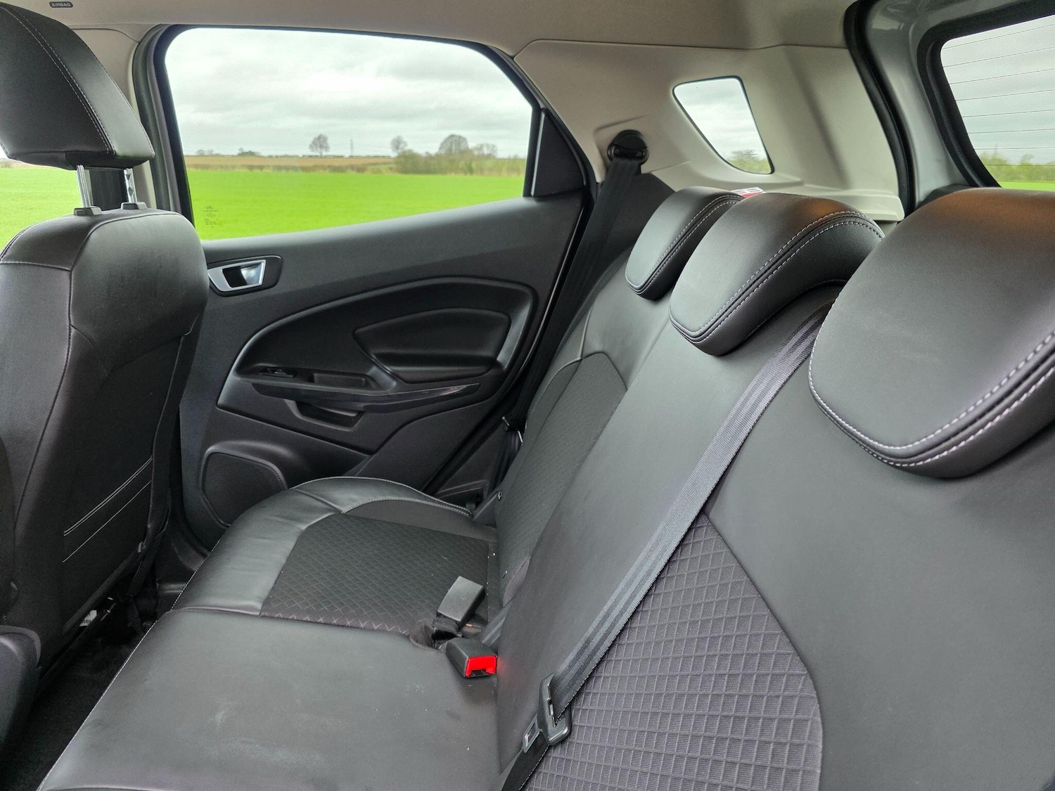 Used Ford Ecosport 2017 for sale - 77853871: Photo 13