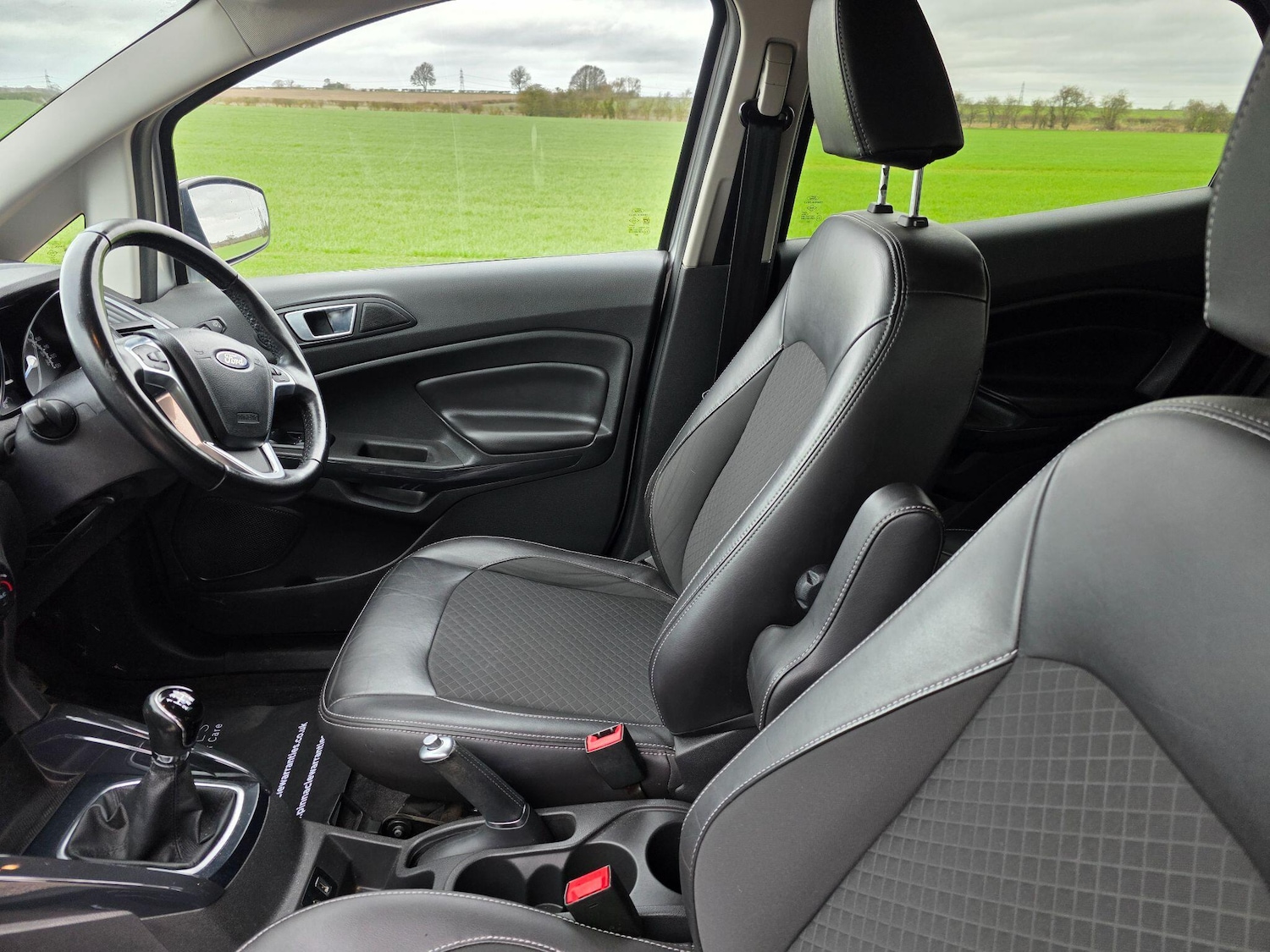 Used Ford Ecosport 2017 for sale - 77853871: Photo 17