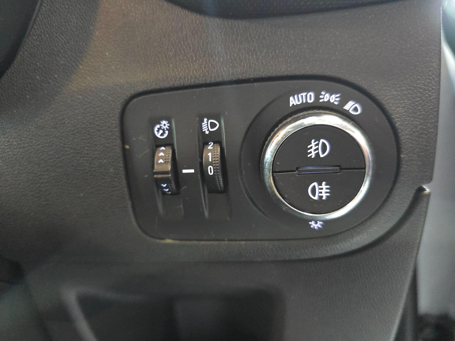 Used Vauxhall Crossland X 2020 for sale - 78204082: Photo 31