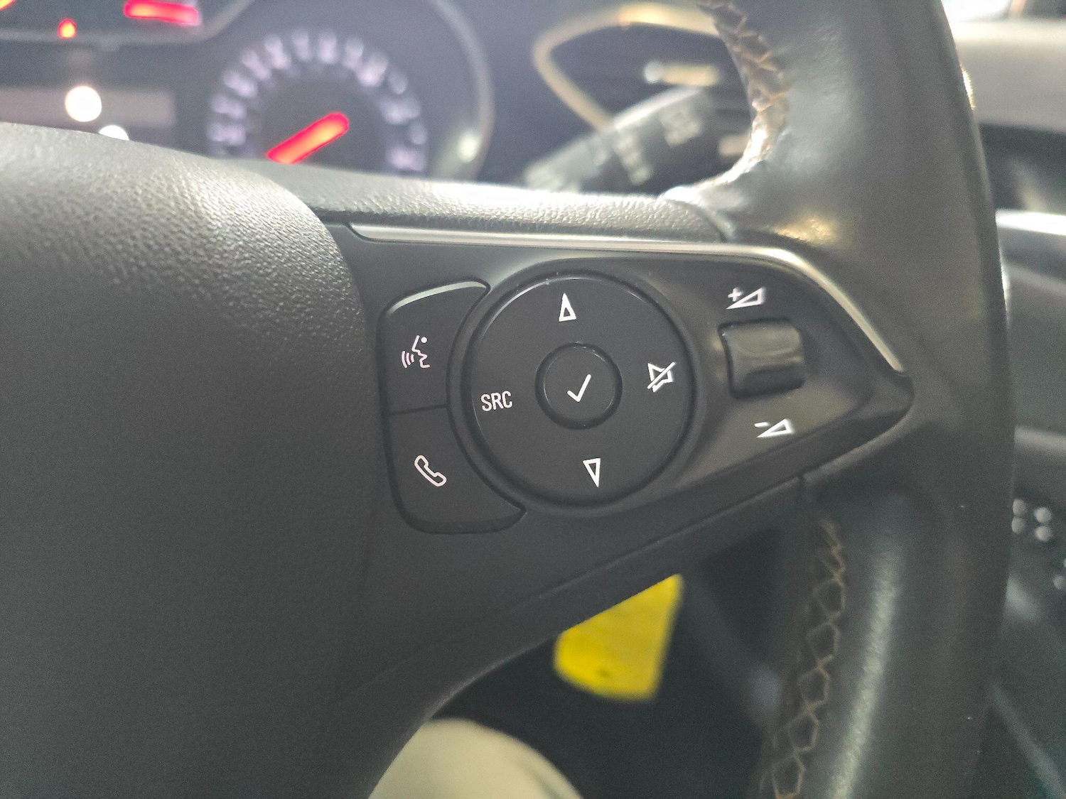 Used Vauxhall Crossland X 2020 for sale - 78204082: Photo 32