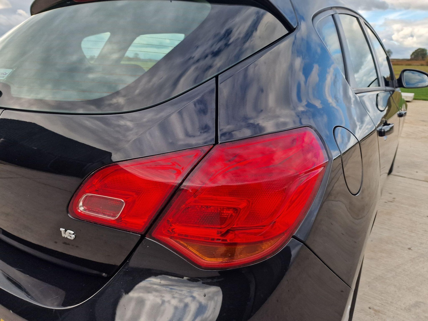 Used Vauxhall Astra 2015 for sale - 77519570: Photo 10