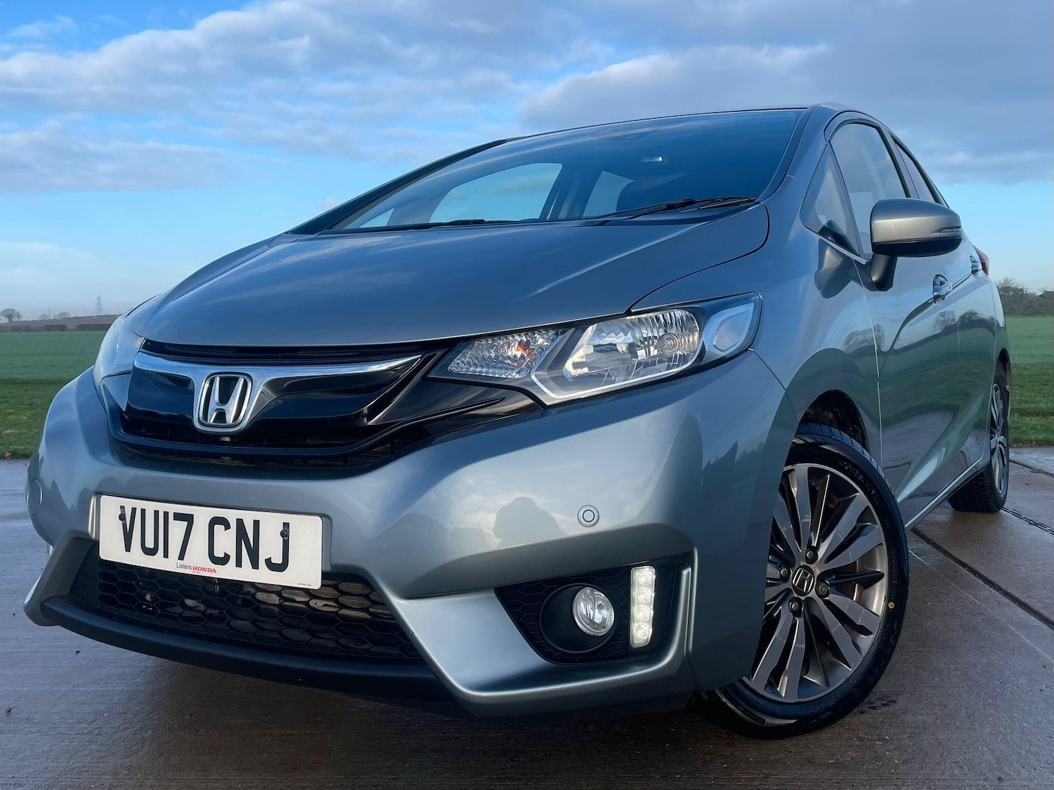 Used Honda Jazz 2017 for sale - 77519572: Photo 2