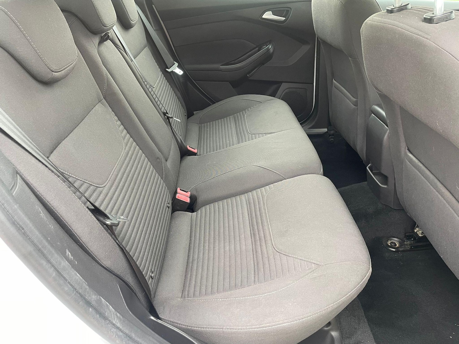 Used Ford Focus 2015 for sale - 77882332: Photo 16