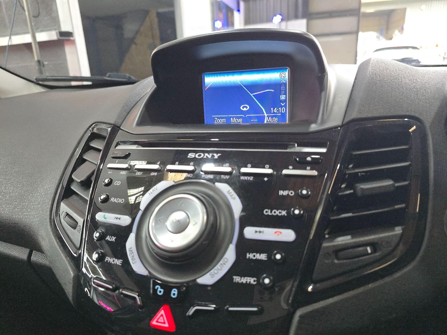 Used Ford Fiesta 2016 for sale - 77647007: Photo 32