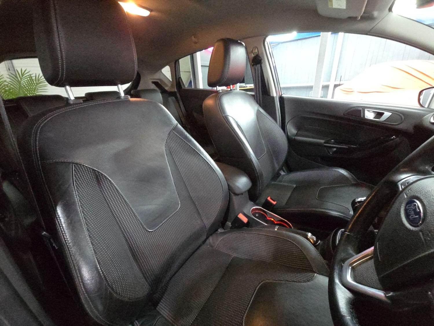 Used Ford Fiesta 2016 for sale - 77647007: Photo 42