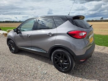 Used Renault Captur 2017 for sale - 79848071: Photo