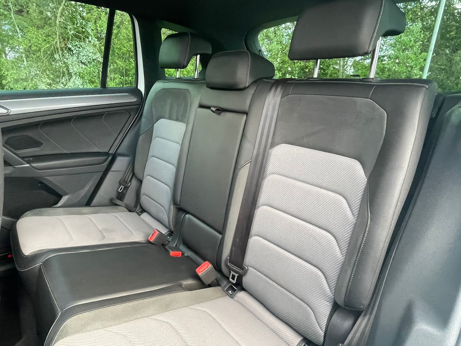 Used Volkswagen Tiguan 2018 for sale - 77069530: Photo 20