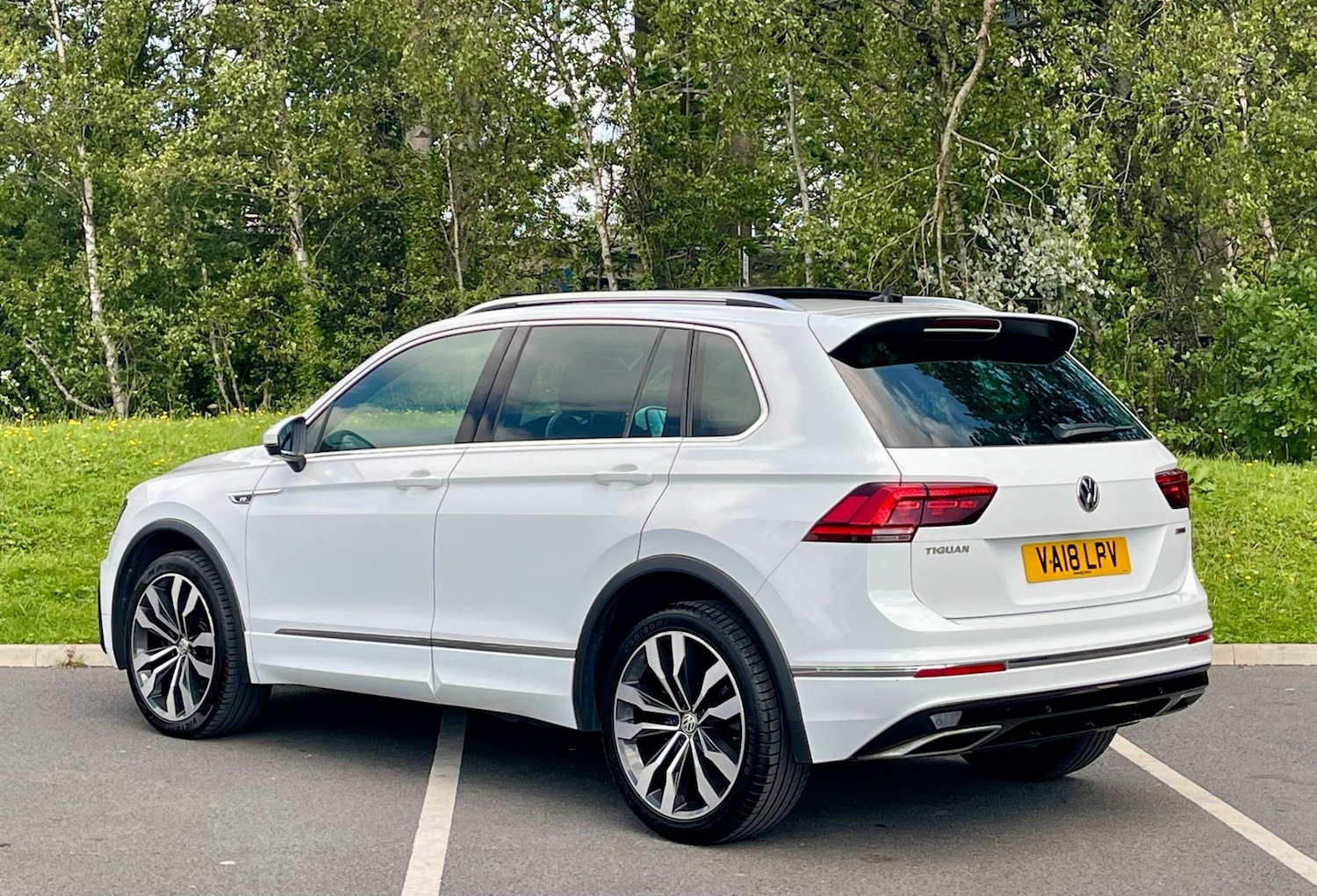 Used Volkswagen Tiguan 2018 for sale - 77069530: Photo 3