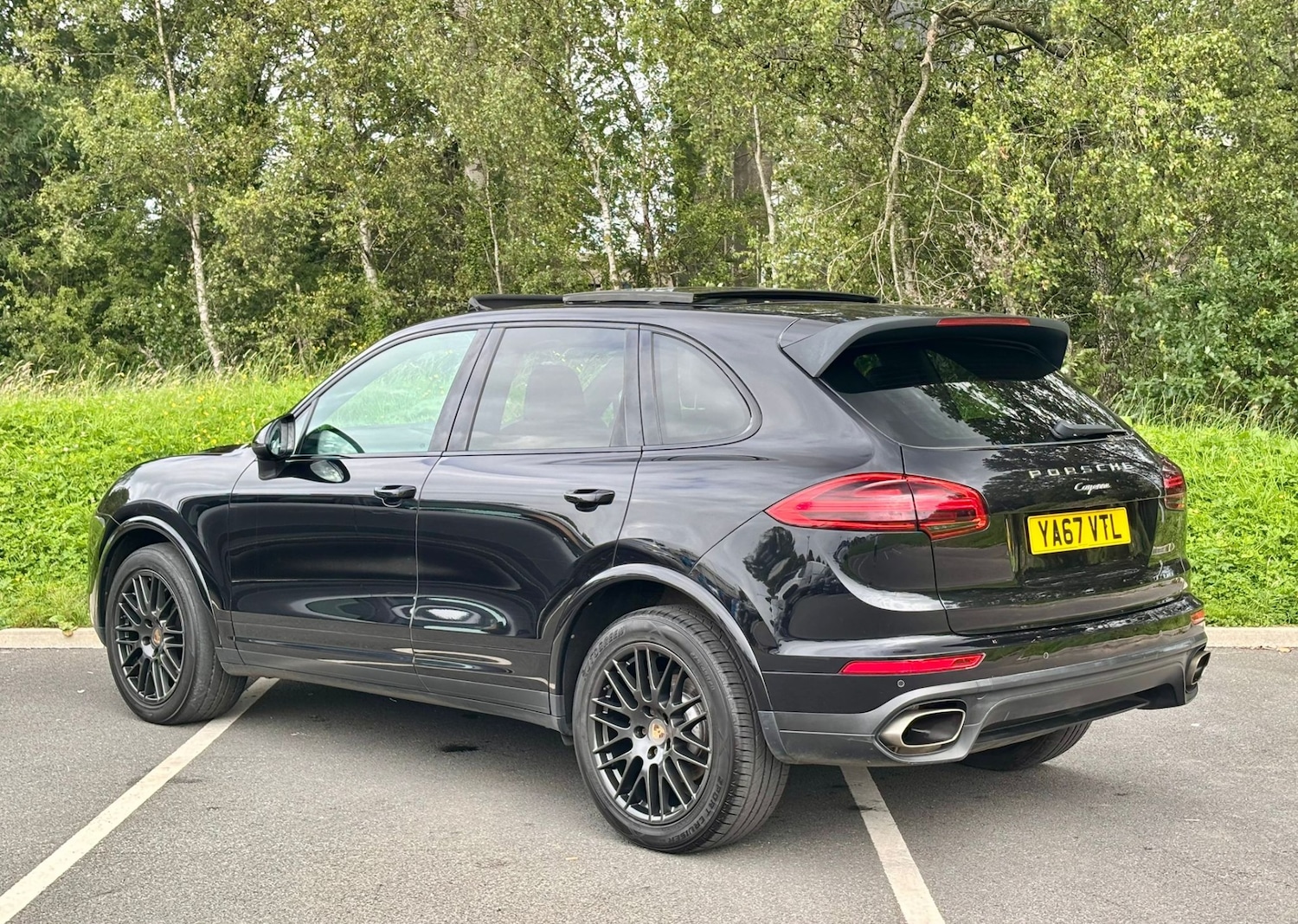 Used Porsche Cayenne 2017 for sale - 76286857: Photo 3