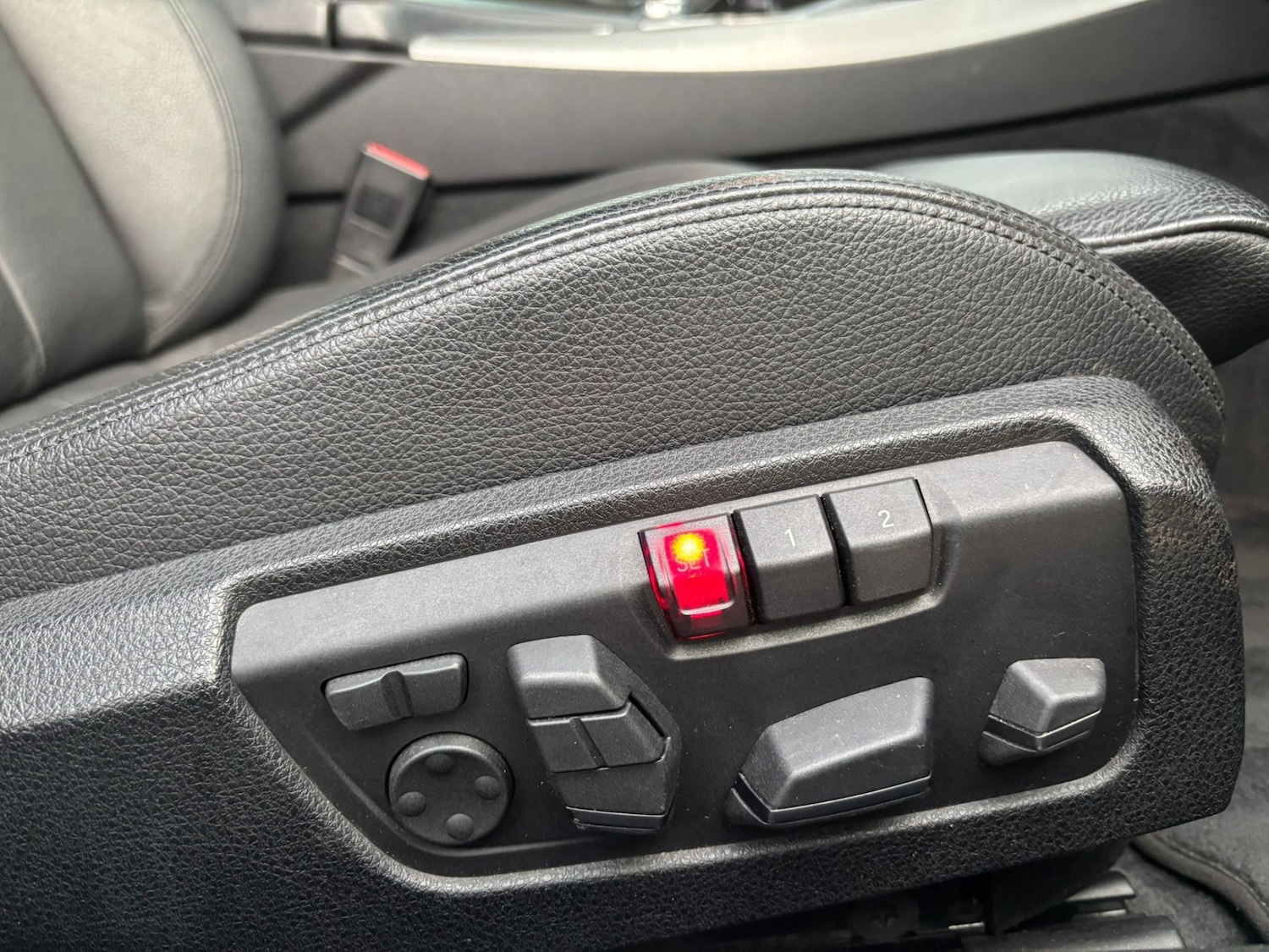 Used BMW 6 Series 2015 for sale - 77025321: Photo 10