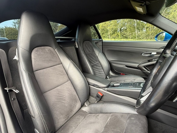 Used Porsche Cayman 2018 for sale - 75559004: Photo 20