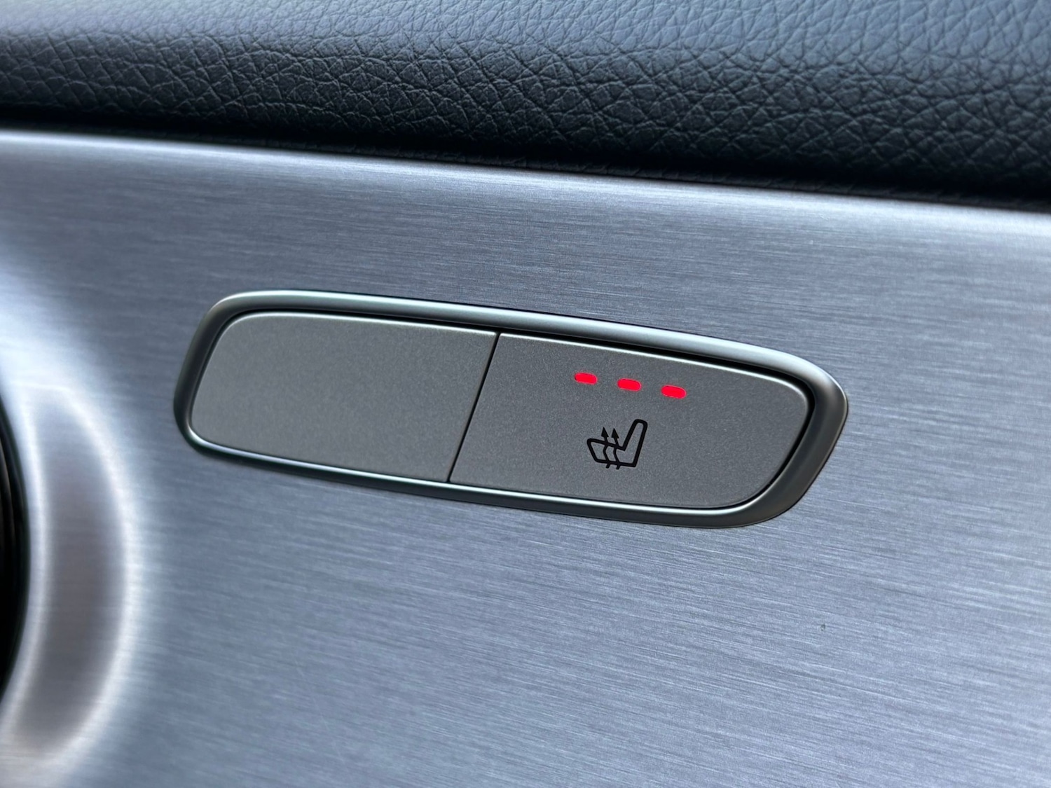 Used Mercedes-Benz C Class 2019 for sale - 77023528: Photo 11