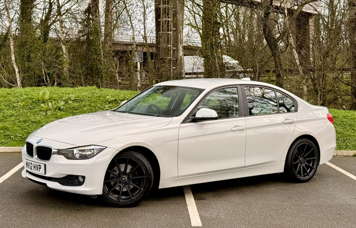 Used BMW 3 Series 2012 for sale - 78042424: Photo 3