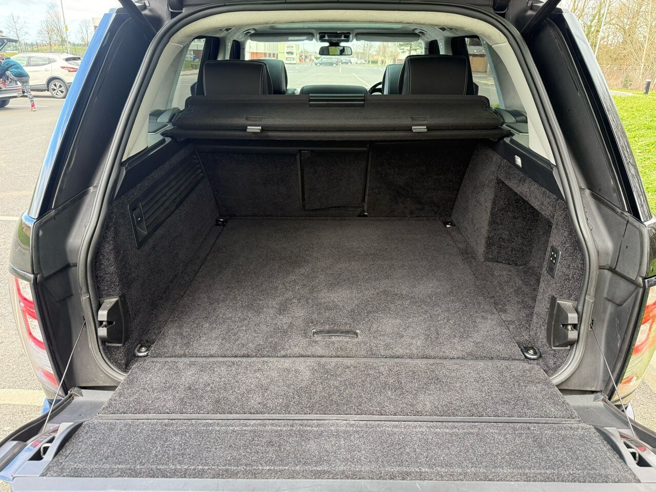 Used Land Rover Range Rover 2015 for sale - 76331128: Photo 17