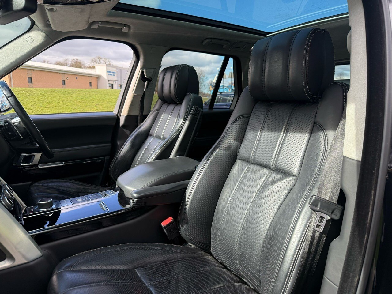 Used Land Rover Range Rover 2015 for sale - 76331128: Photo 19