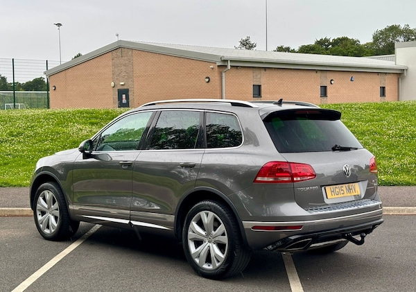 Used Volkswagen Touareg 2015 for sale - 75148164: Photo 3