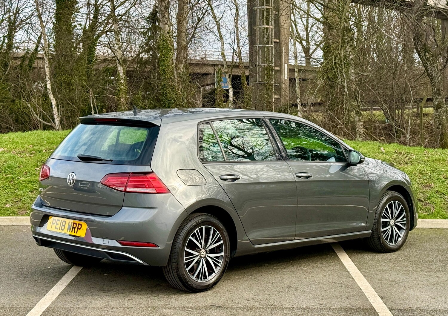 Used Volkswagen Golf 2018 for sale - 77640167: Photo 7