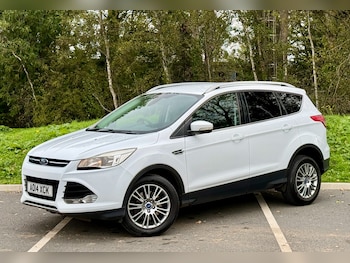 Used Ford Kuga 2014 for sale - 76102460: Photo