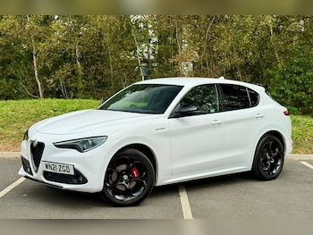Used Alfa Romeo Stelvio 2021 for sale - 75663228: Photo