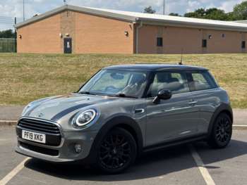 Used MINI Hatch 2019 for sale - 74705376: Photo