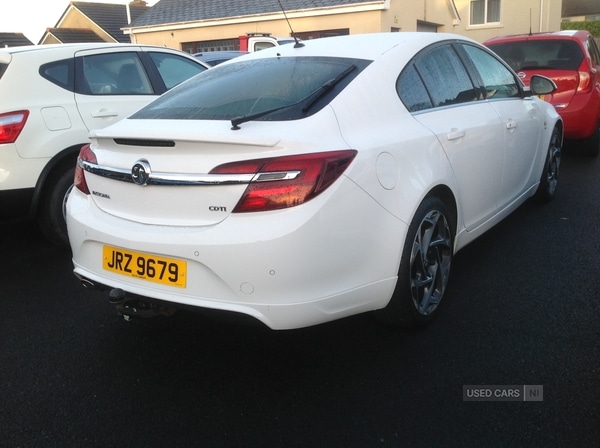 Used Vauxhall Insignia 2015 for sale - 76866631: Photo 2