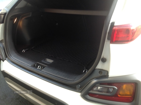 Used Hyundai KONA 2018 for sale - 76866649: Photo 5