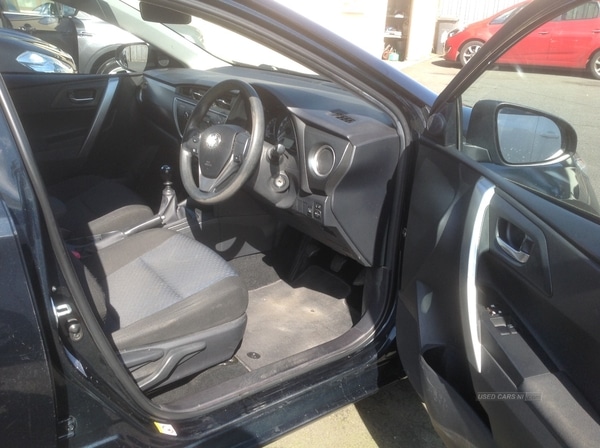 Used Toyota Auris 2014 for sale - 76866756: Photo 4