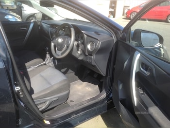 Used Toyota Auris 2014 for sale - 76866756: Photo