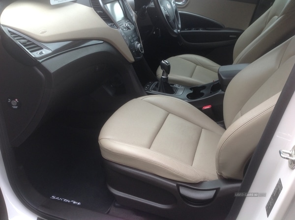 Used Hyundai Santa Fe 2015 for sale - 77613532: Photo 6