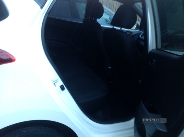 Used Hyundai i10 2018 for sale - 77388095: Photo 3