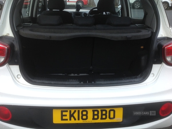 Used Hyundai i10 2018 for sale - 76574068: Photo 4