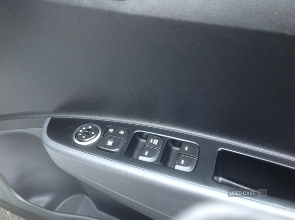 Used Hyundai i10 2018 for sale - 76574068: Photo 6