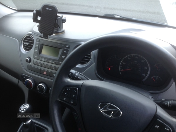 Used Hyundai i10 2018 for sale - 76574068: Photo 8