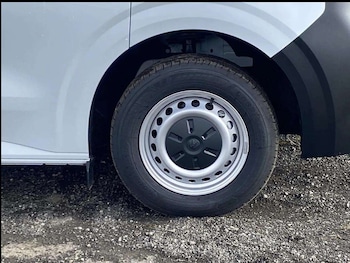 Used Volkswagen Transporter 2025 for sale - 75502025: Photo