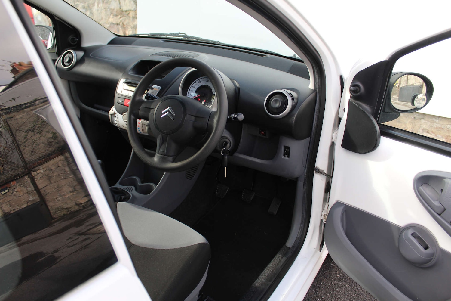 Used Citroen C1 2011 for sale - 77653000: Photo 11